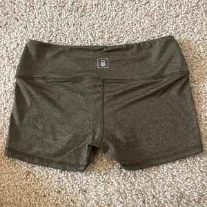 2POOD Shorts